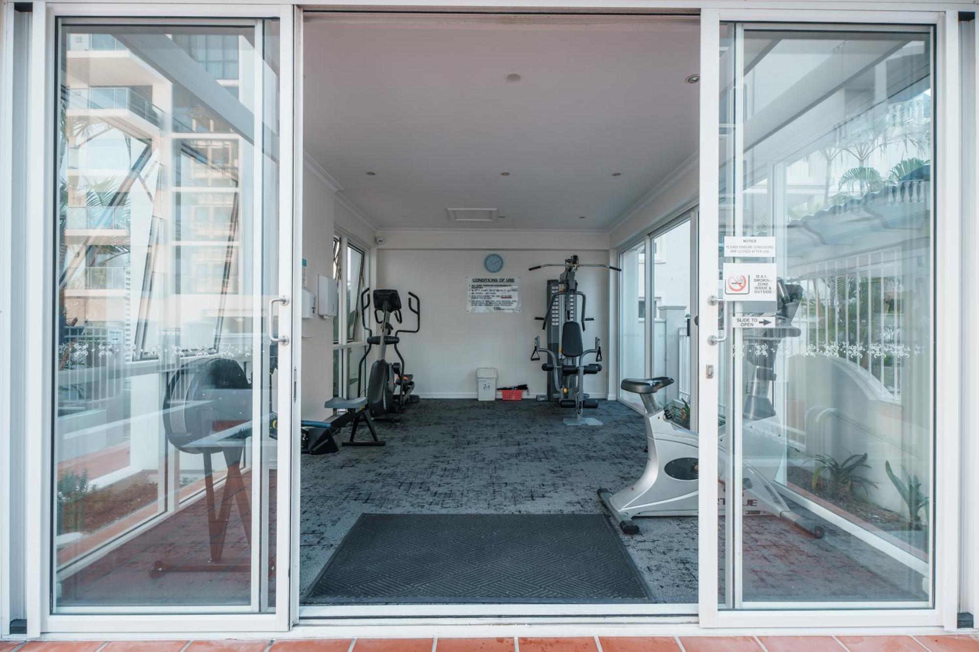 La Grande Apartments Gold Coast Exterior foto